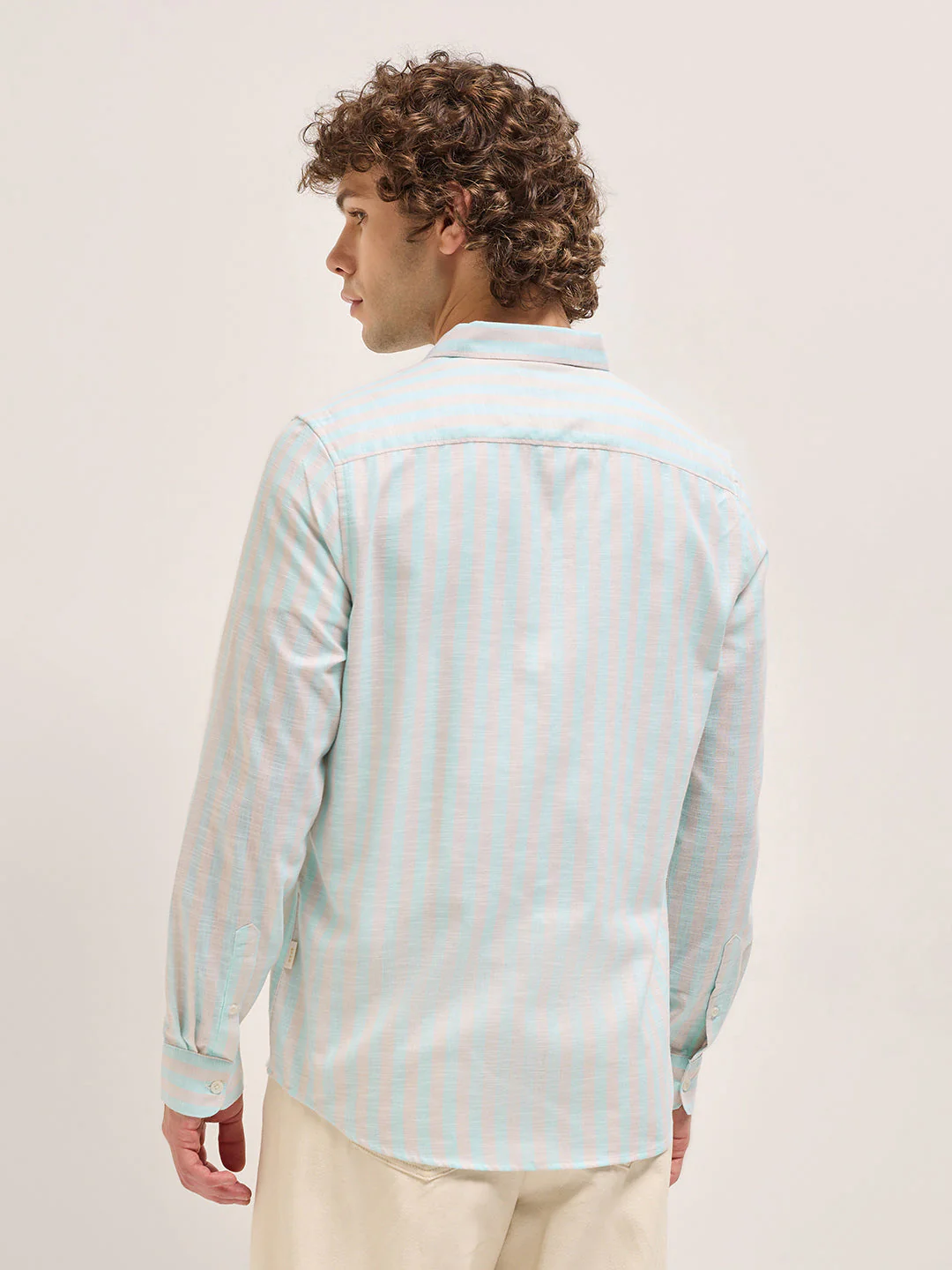Men Light Blue Casual Shirt - Image 2