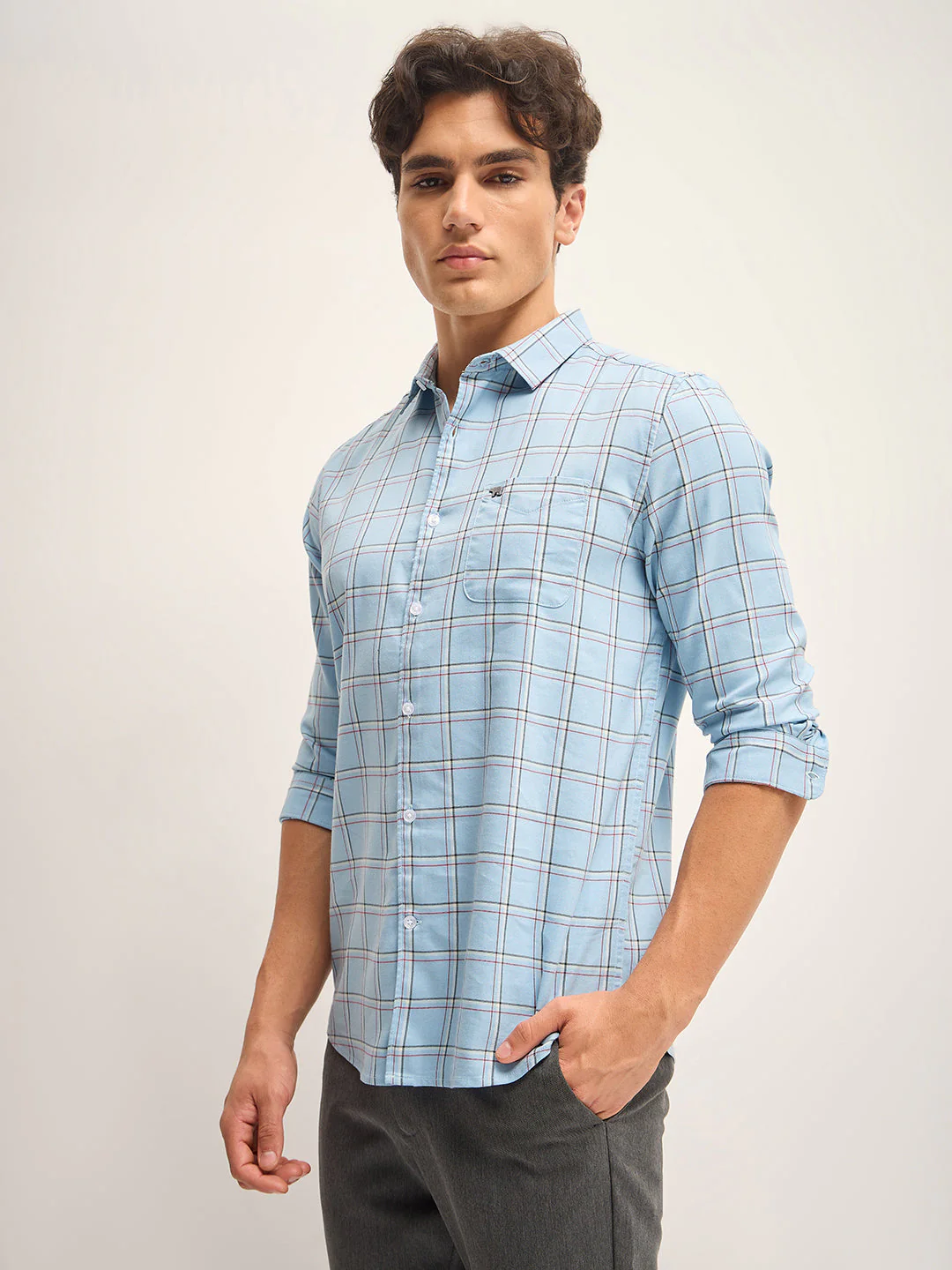 Men Light Blue Checked Slim Fit Casual Shirt - Image 3
