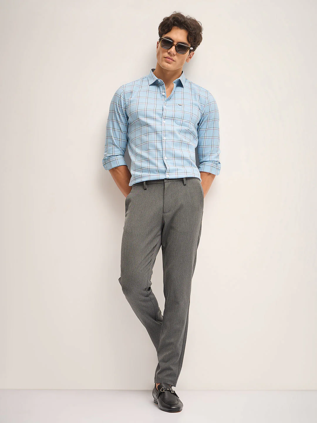 Men Light Blue Checked Slim Fit Casual Shirt - Image 4