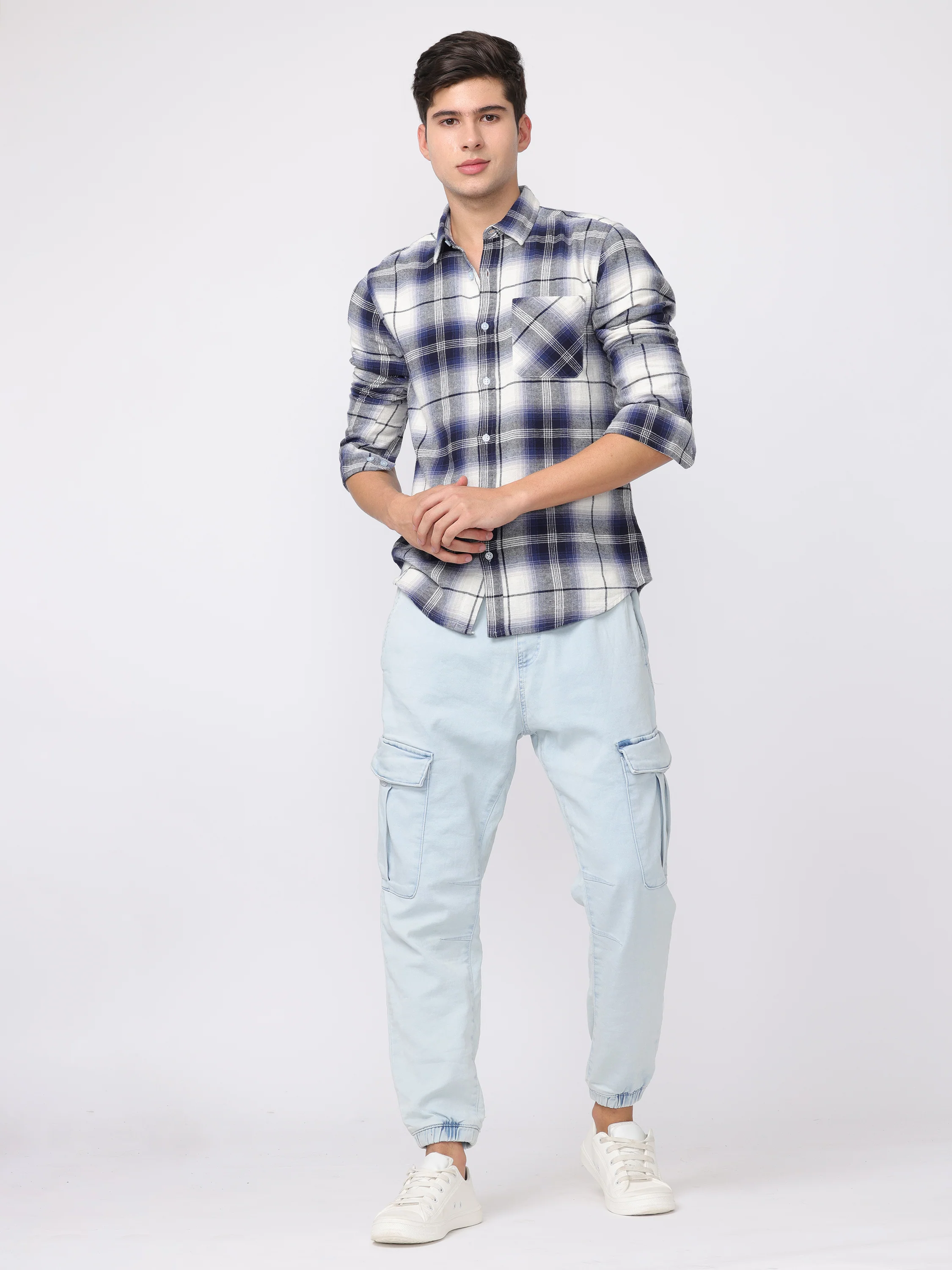 Men Light Blue Comfort Fit Joggers - Image 2