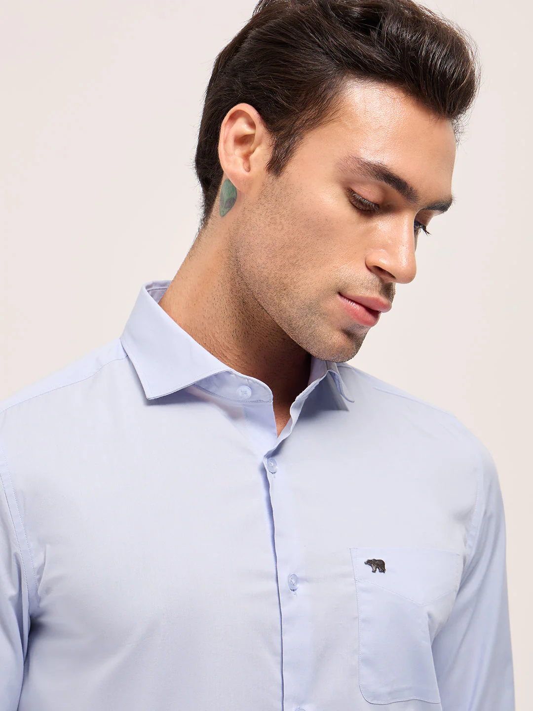 Men Light Blue Cotton Solid Tailored Fit Formal Shirt - Image 5