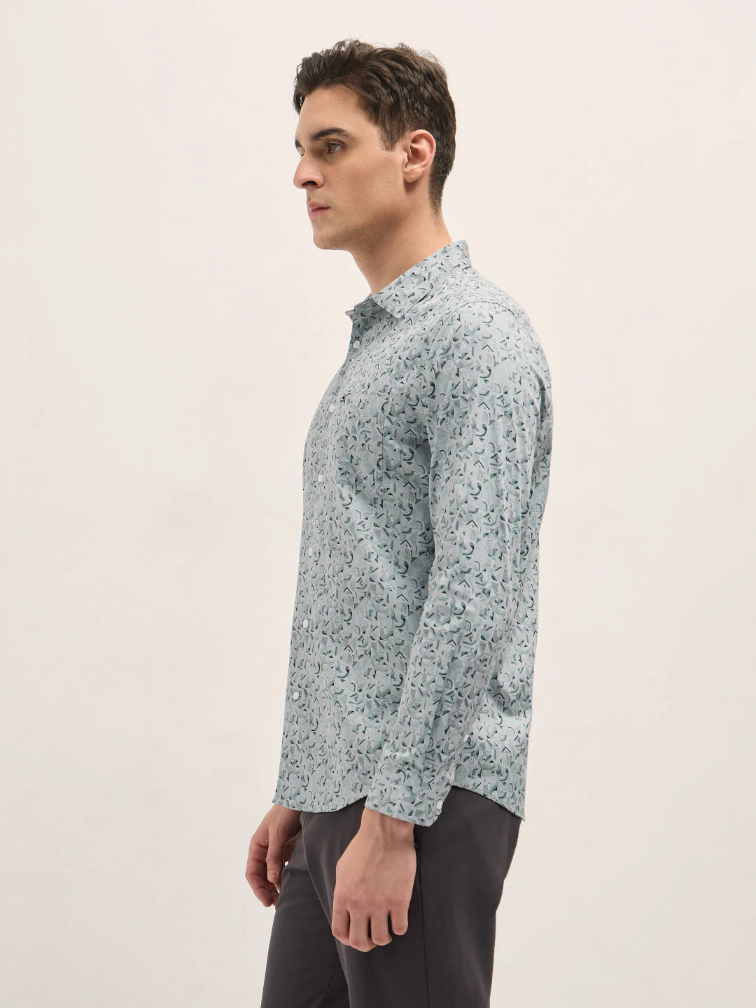 Men Light Blue Geometric Printed Tailored Fit Formal Shirt - Image 3