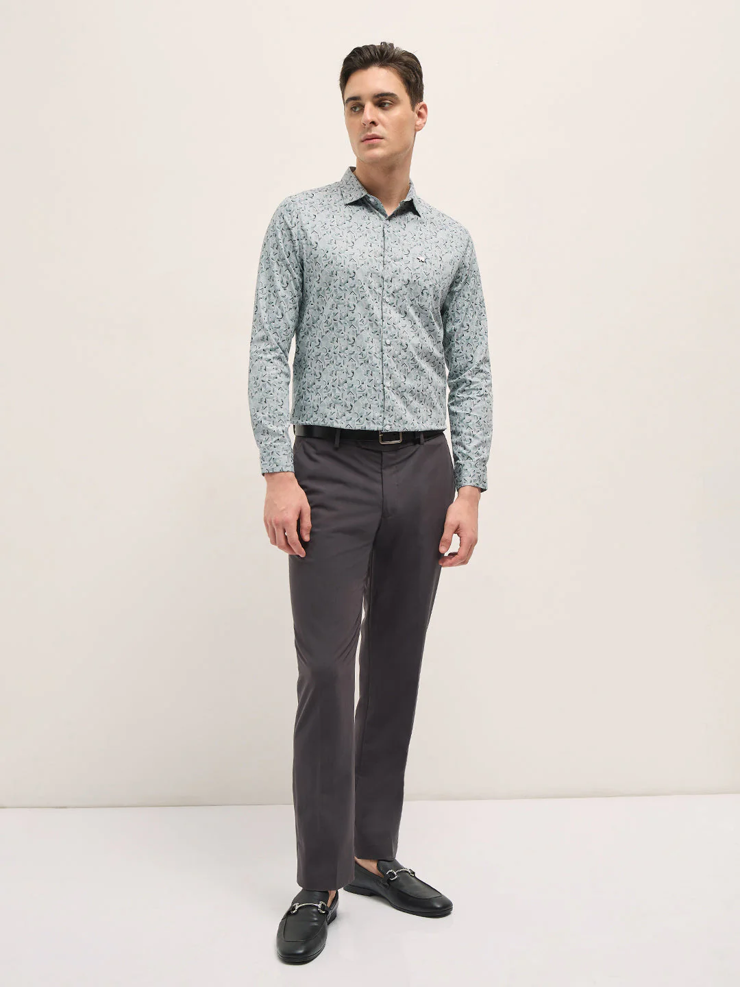 Men Light Blue Geometric Printed Tailored Fit Formal Shirt - Image 4