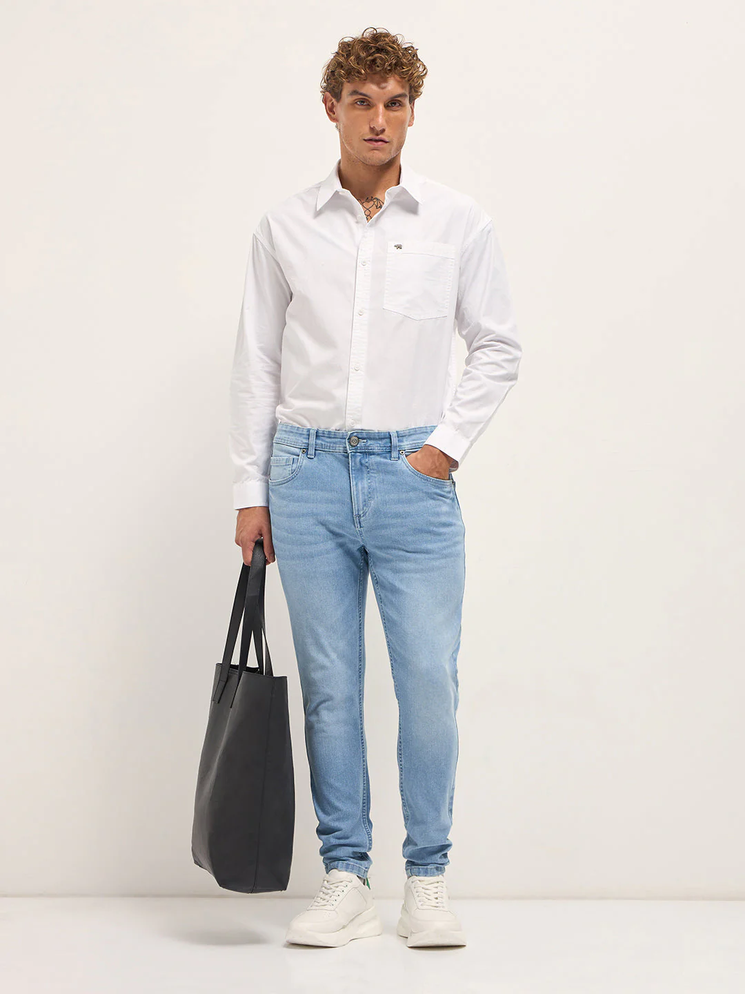 Men Light Blue Mid-Rise Skinny Fit Jeans - Image 4