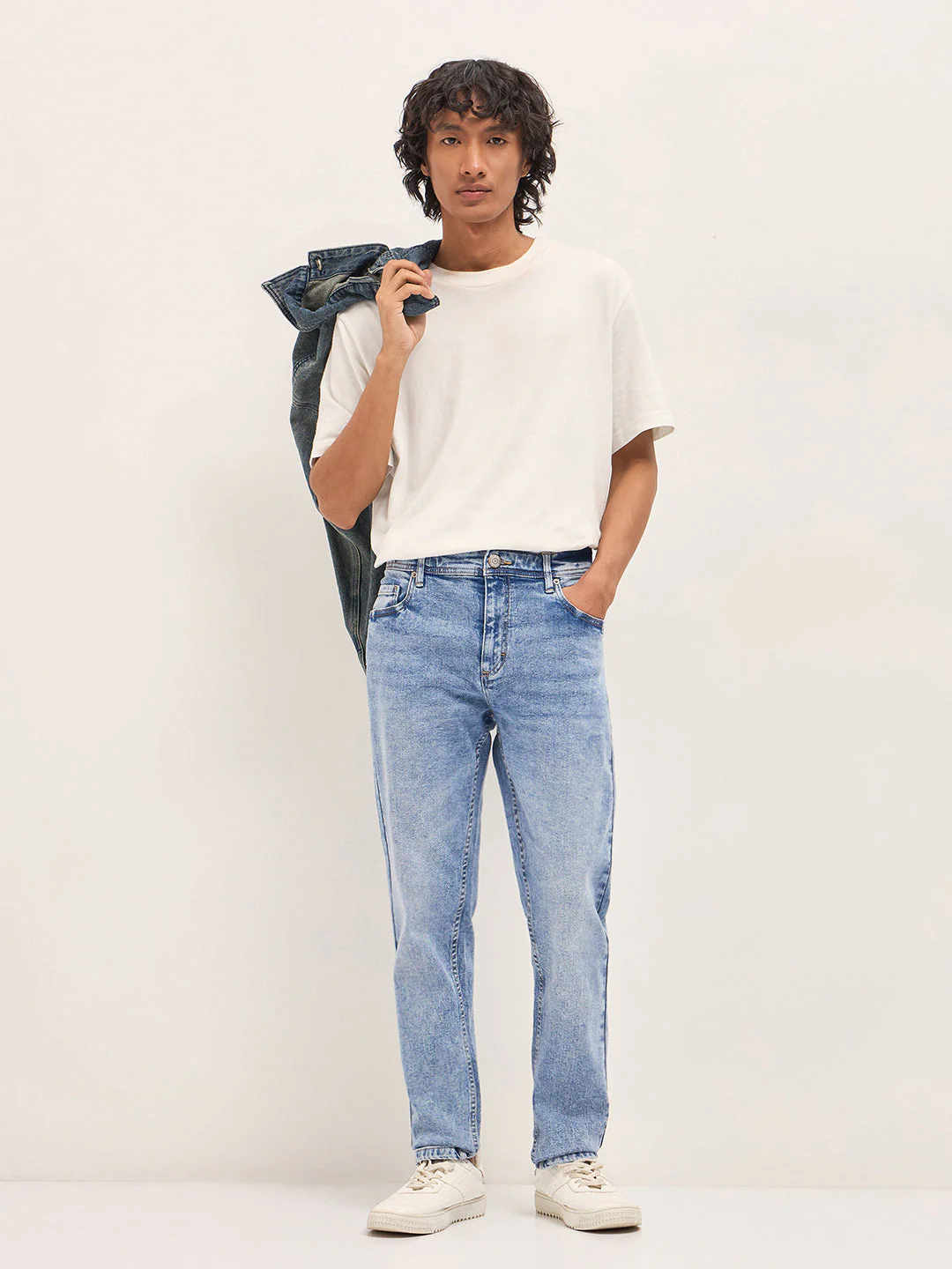 Men Light Blue Mid-Rise Slim Fit Jeans - Image 4