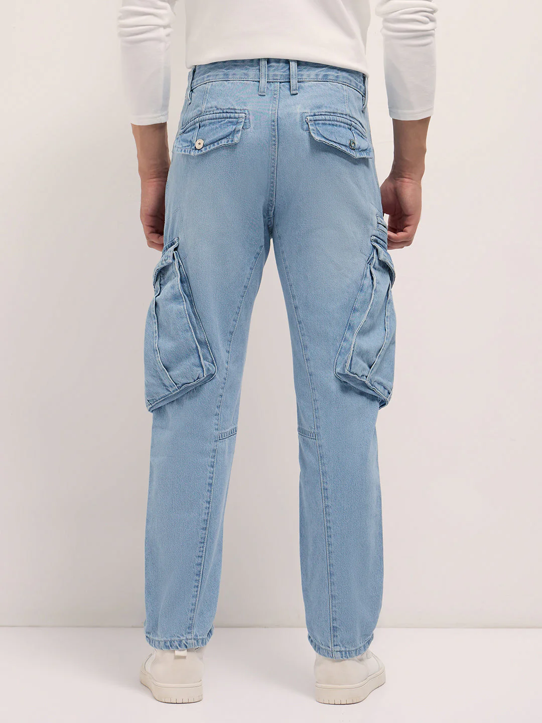 Men Light Blue Mid-Rise Straight Fit Cargo Jeans - Image 2