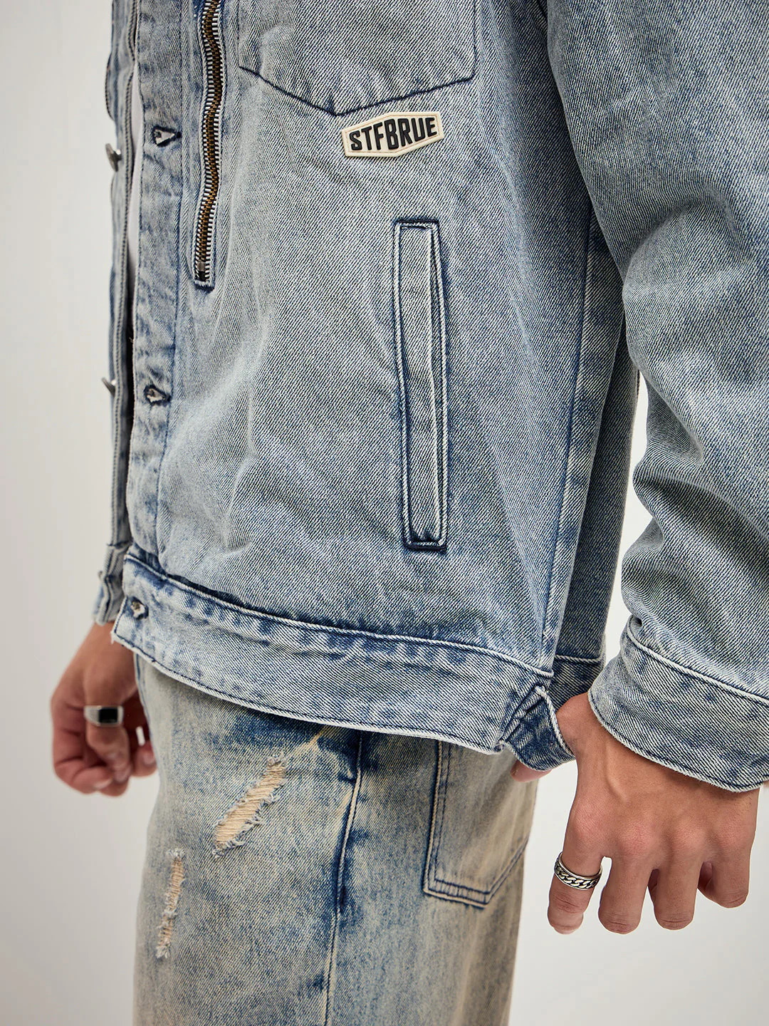 Men Light Blue Regular Fit Classic Denim Jacket - Image 6
