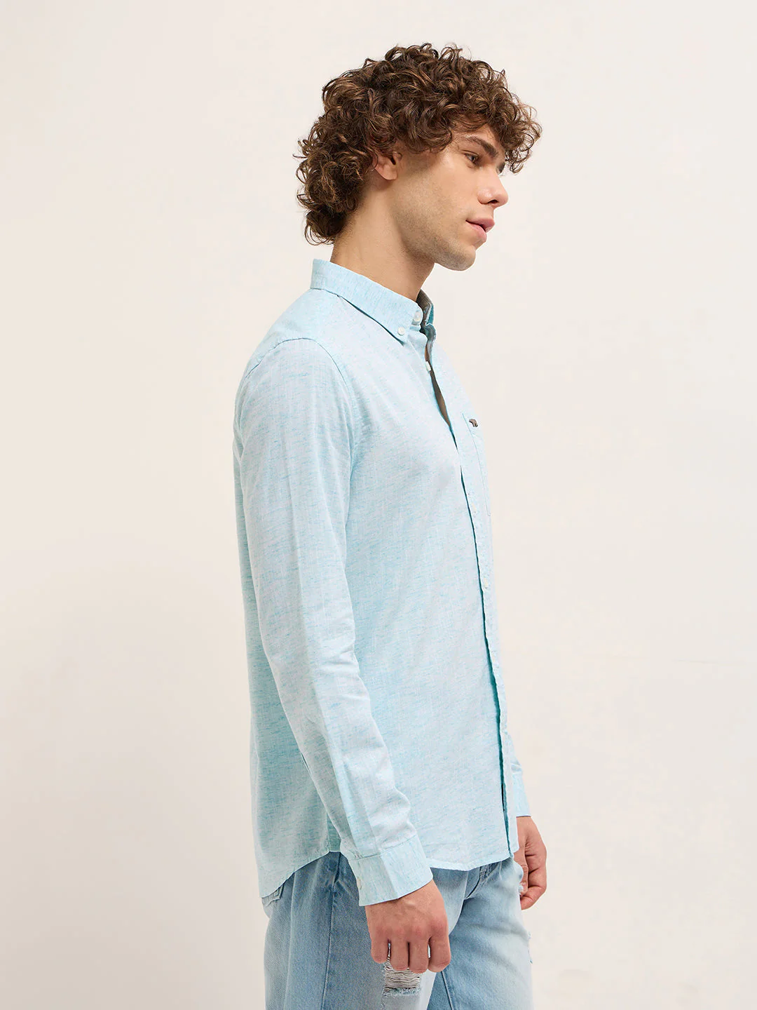 Men Light Blue Slim Fit Solid Casual Shirt - Image 3
