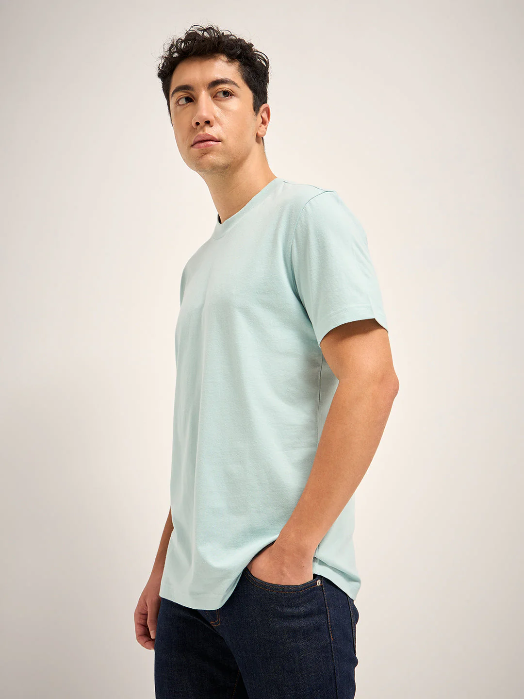 Men Light Blue Solid Crew Neck Regular Fit T-Shirt - Image 3
