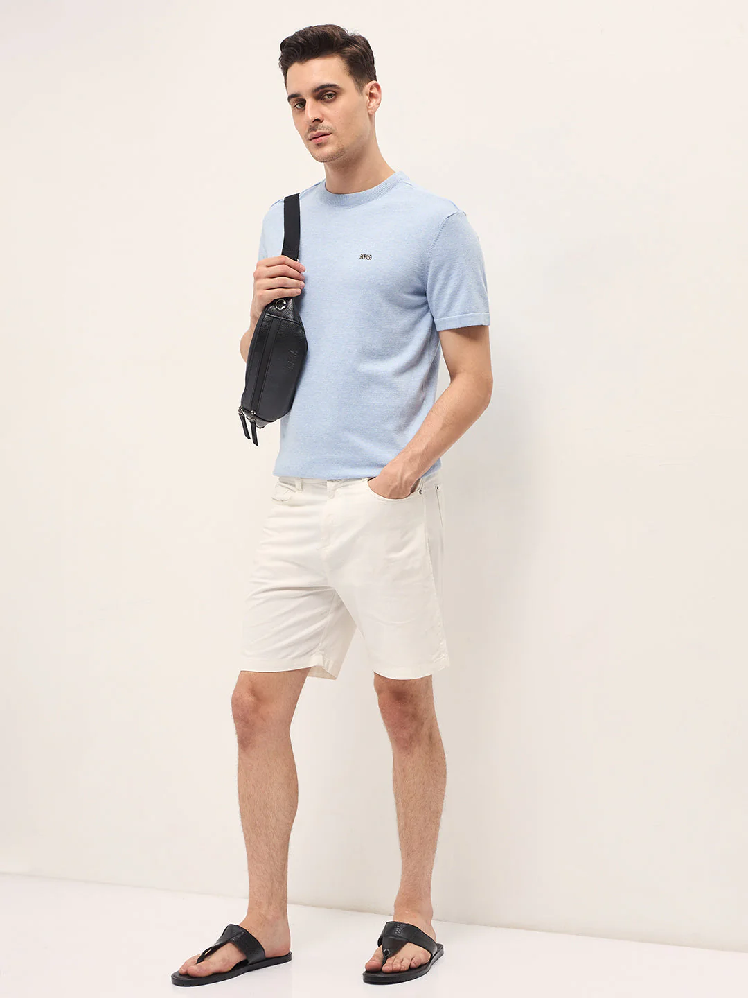 Men Light Blue Solid Regular Fit Ribbed Crew Neck T-shirt - Image 4