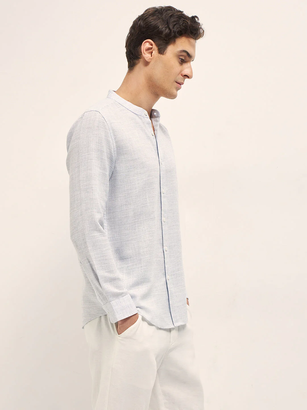 Men Light Blue Solid Slim Fit Casual Shirt - Image 3