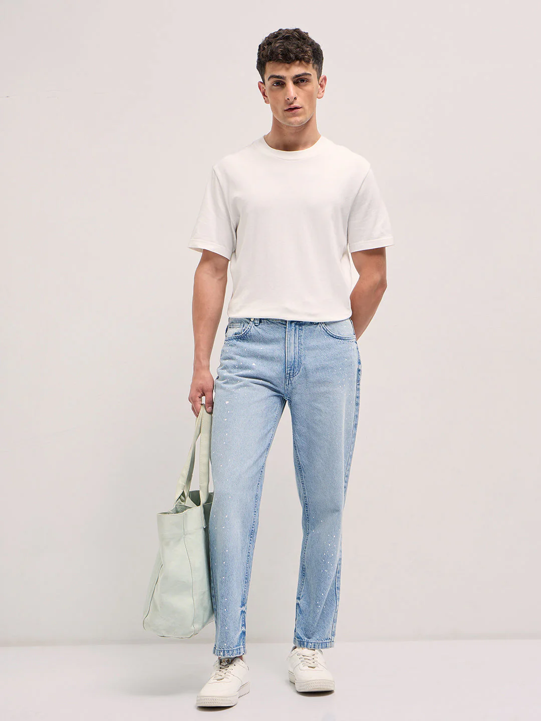Men Light Blue Straight Fit Mid Rise Jean - Image 4