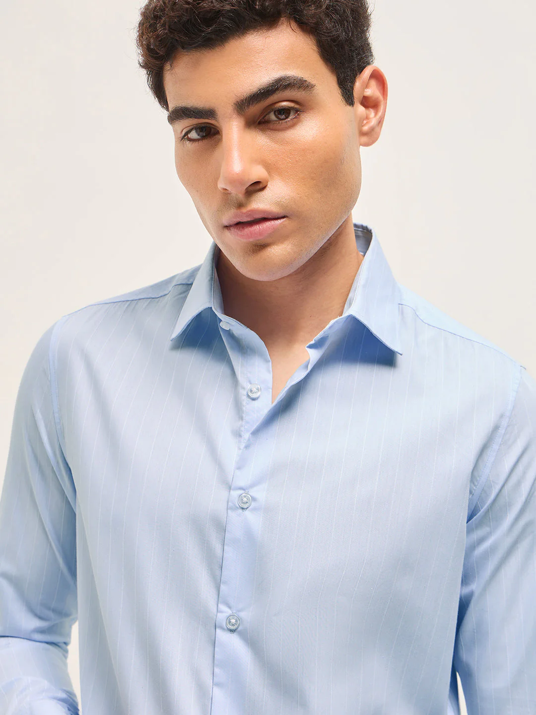 Men Light Blue Striped Tailored Fit Formal Shirt - Image 5