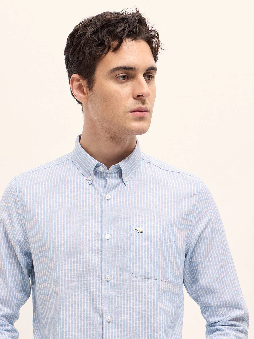 Men Light Blue Vertical Pin Stripes Slim Fit Casual Shirt - Image 5