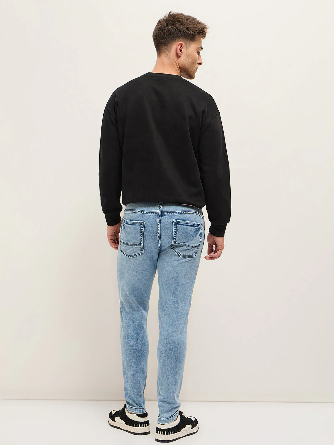 Men Light BlueLight Fade Mid-Rise Skinny Fit Jeans - Image 2