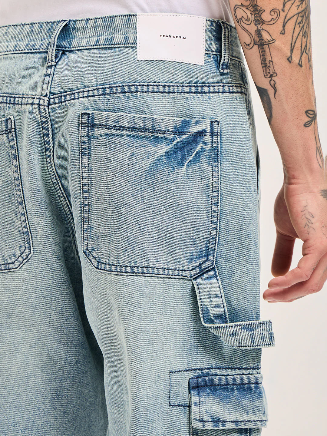 Men Light BlueMid Fade Mid-Rise Slim Fit Jeans - Image 6