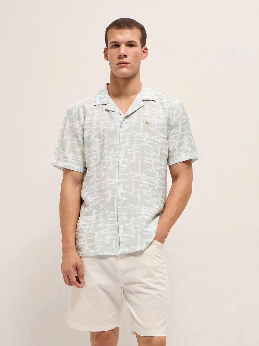 Men Light Green Abstract Brush Stroke Print Relaxed Fit Cuban Collar Shirt - Image 6