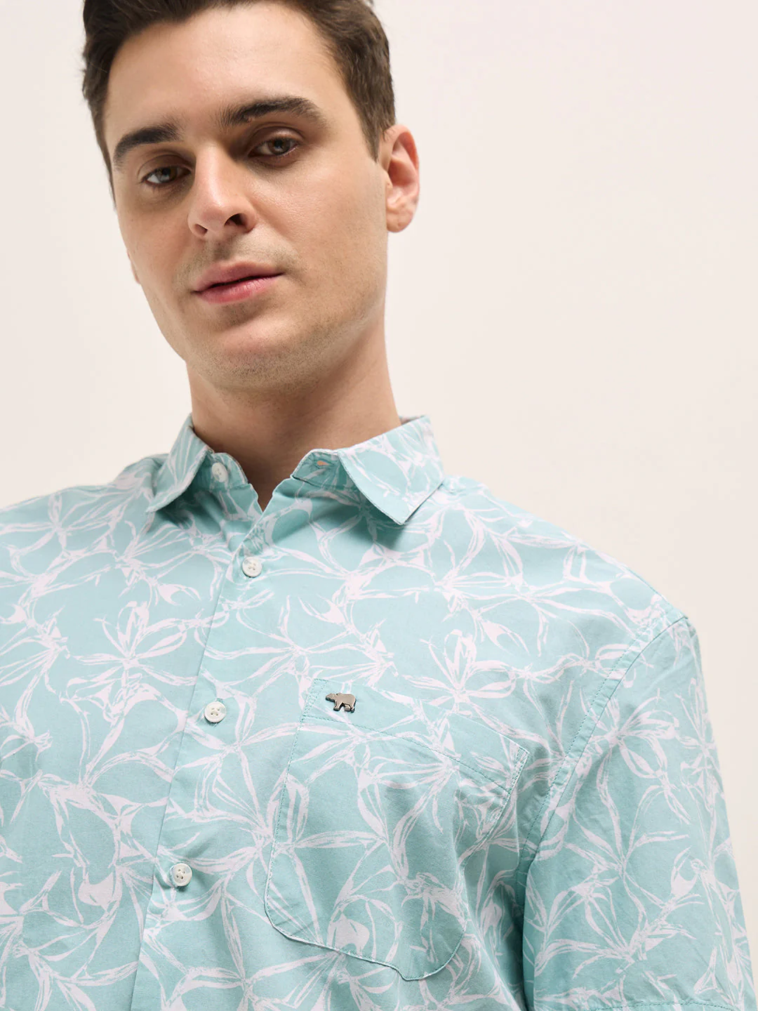 Men Light Green Abstract Floral Print Relax Fit Casual Shirt - Image 5