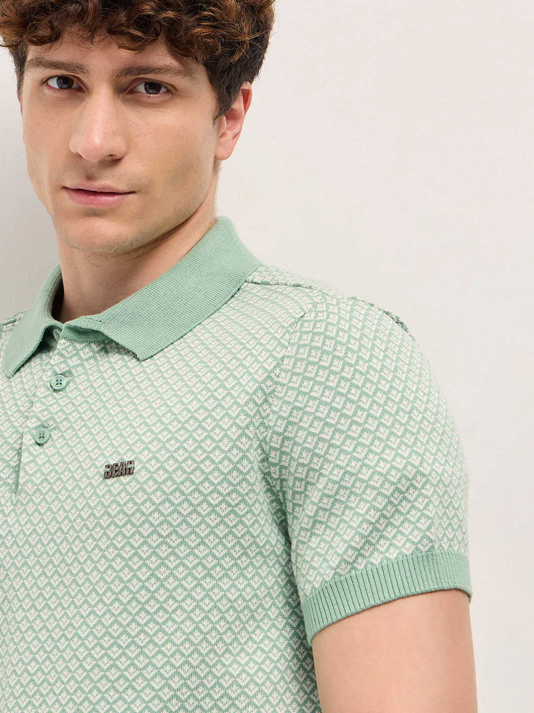 Men Light Green Geometric textured Knit Slim Fit Polo - Image 5