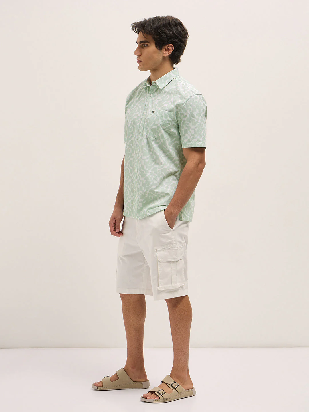 Men Light Green Geometrical Print Relax Fit Casual Shirt - Image 3