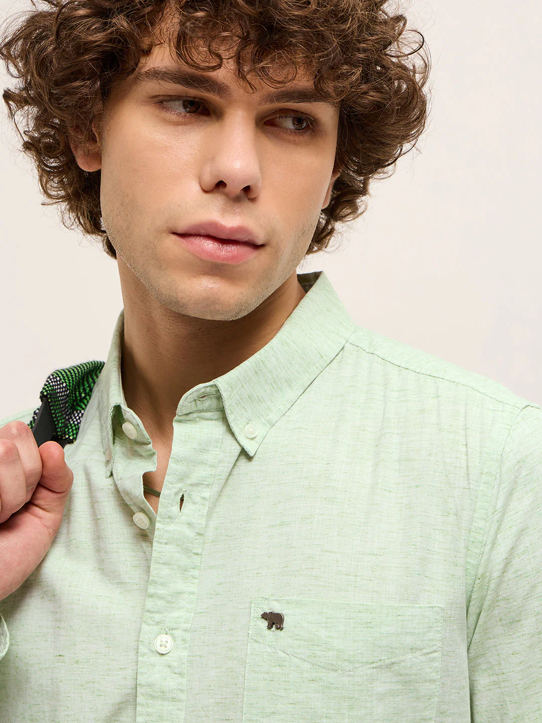 Men Light Green Slim Fit Solid Casual Shirt - Image 5