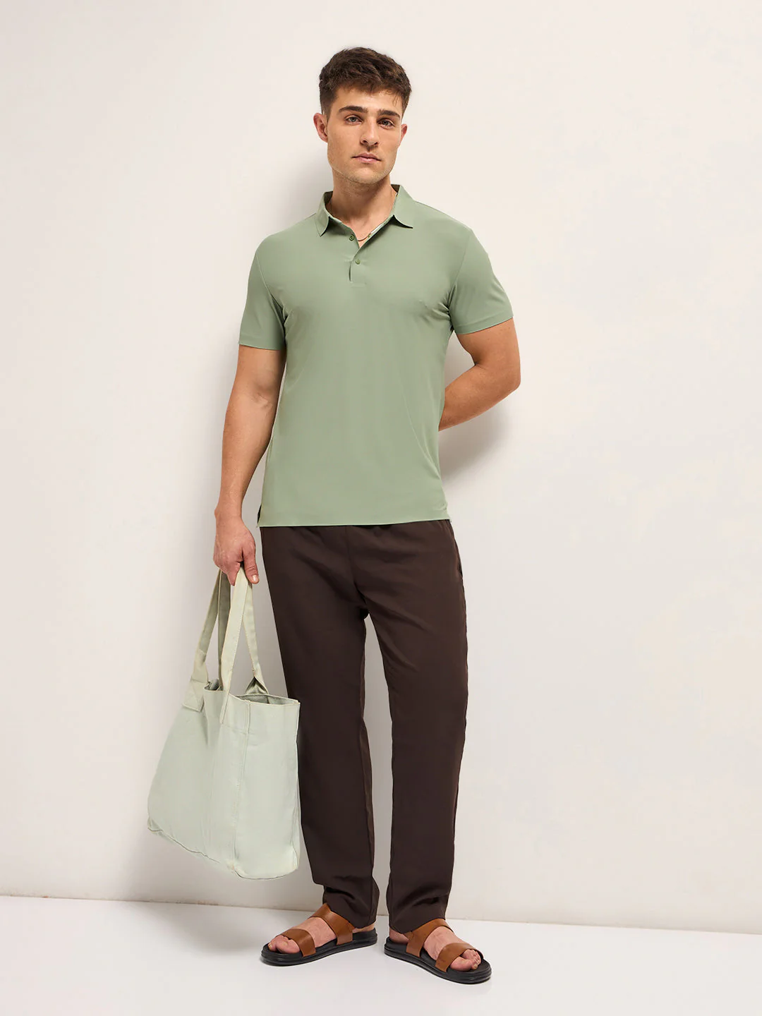 Men Light Green Solid Slim Fit Polo T-shirt - Image 4
