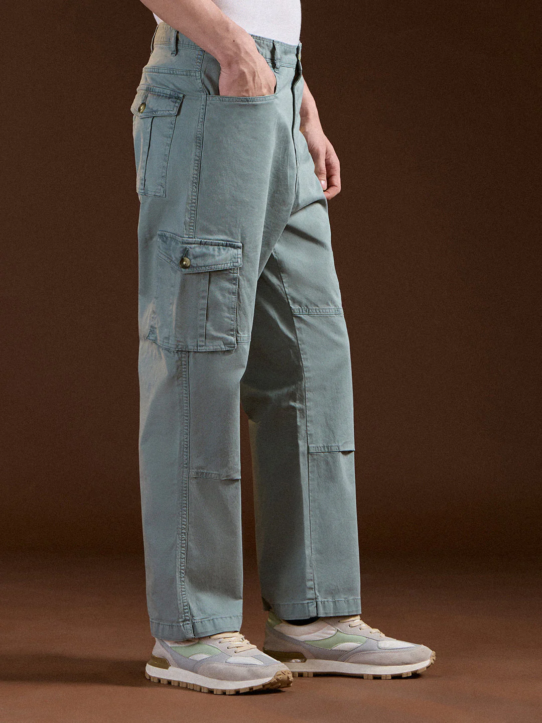Men Blue Straight Fit Cargo Pant - Image 3