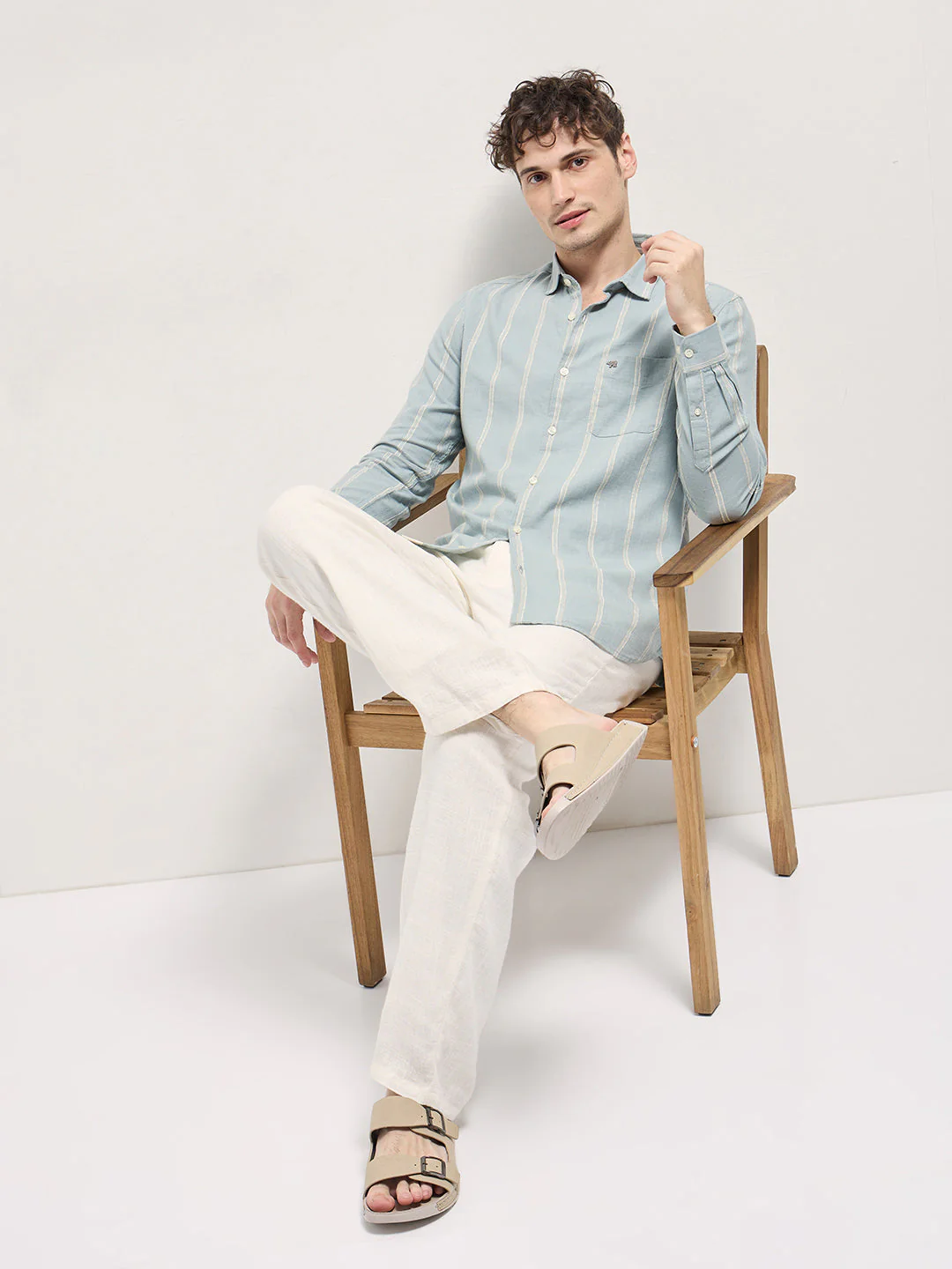 Men Light Green Vertical Stripes Slim Fit Casual Shirt - Image 4