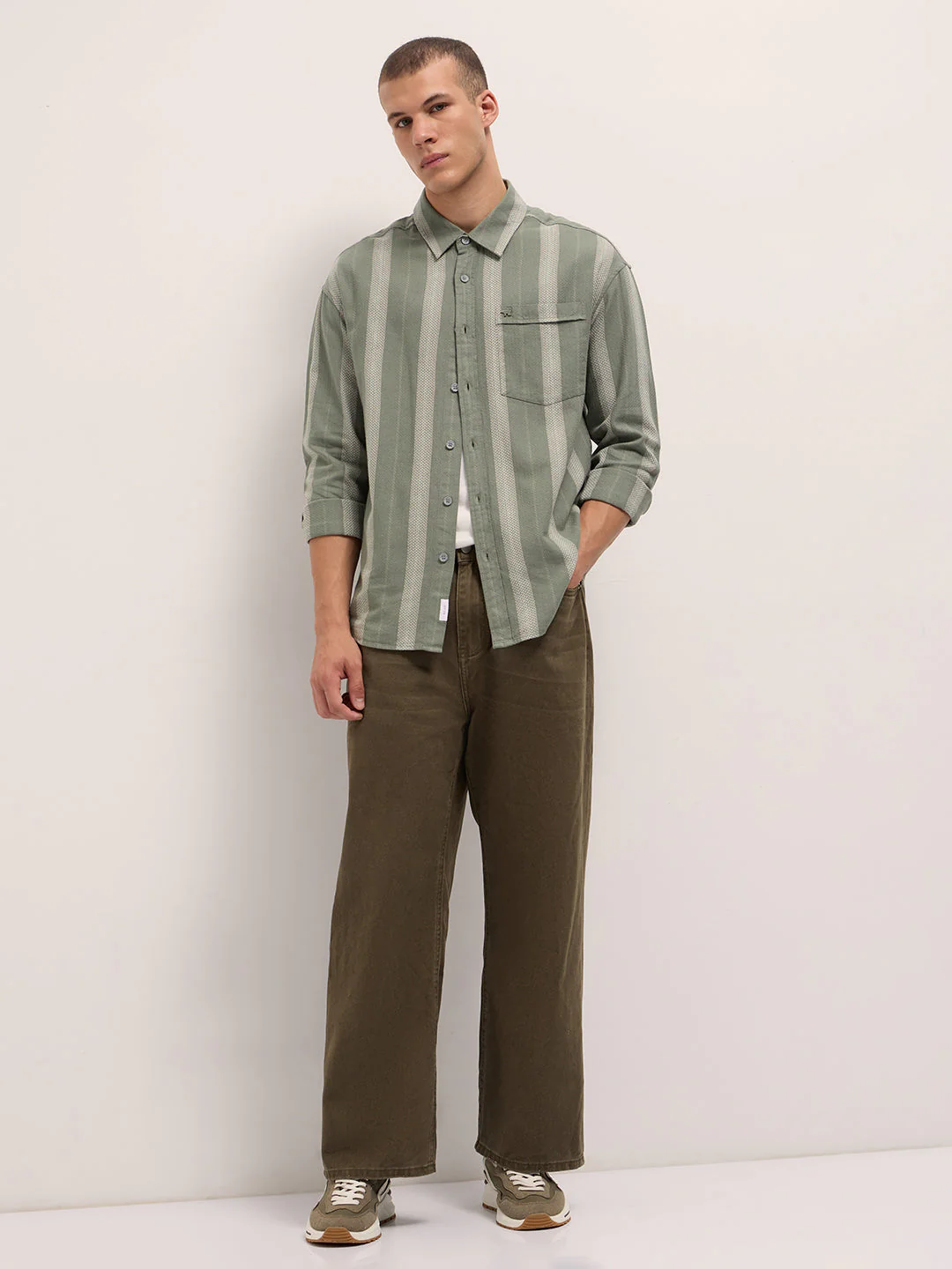 Men Light Green Woven Vertical Stripes Design Relaxed Fit Overshirt - Image 4
