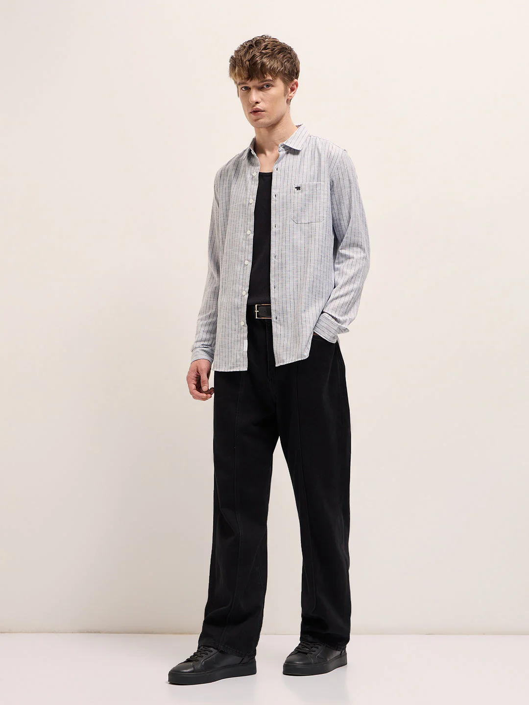 Men Light Grey Casual Shirt - Image 4