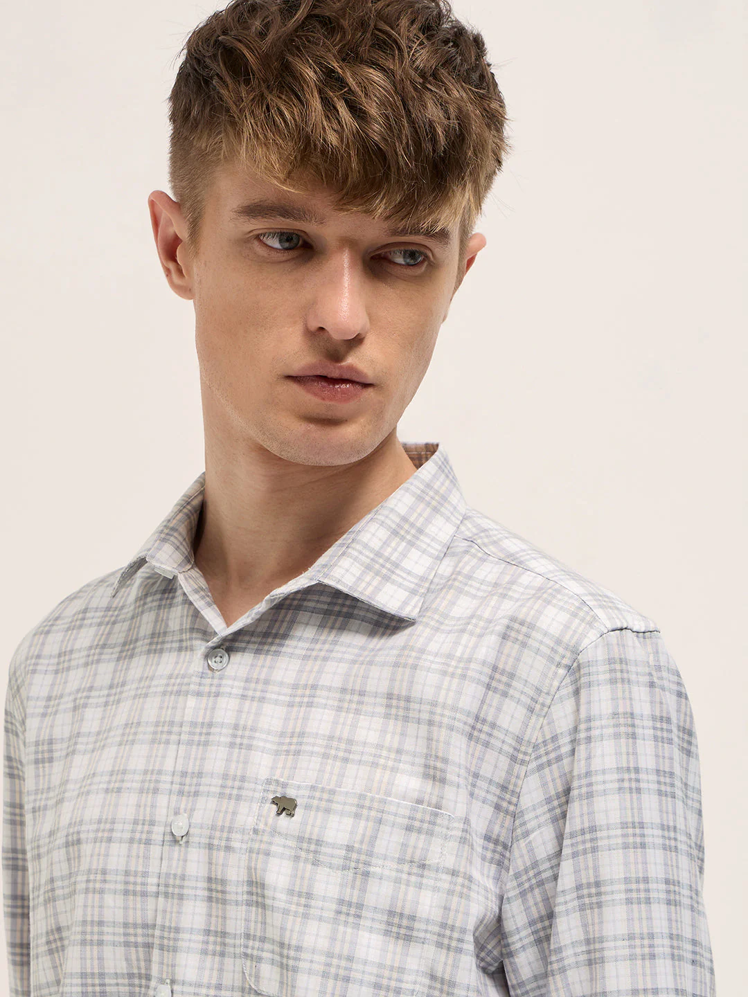 Men Light Grey Checked Tailored Fit Formal Shirt. - Image 5