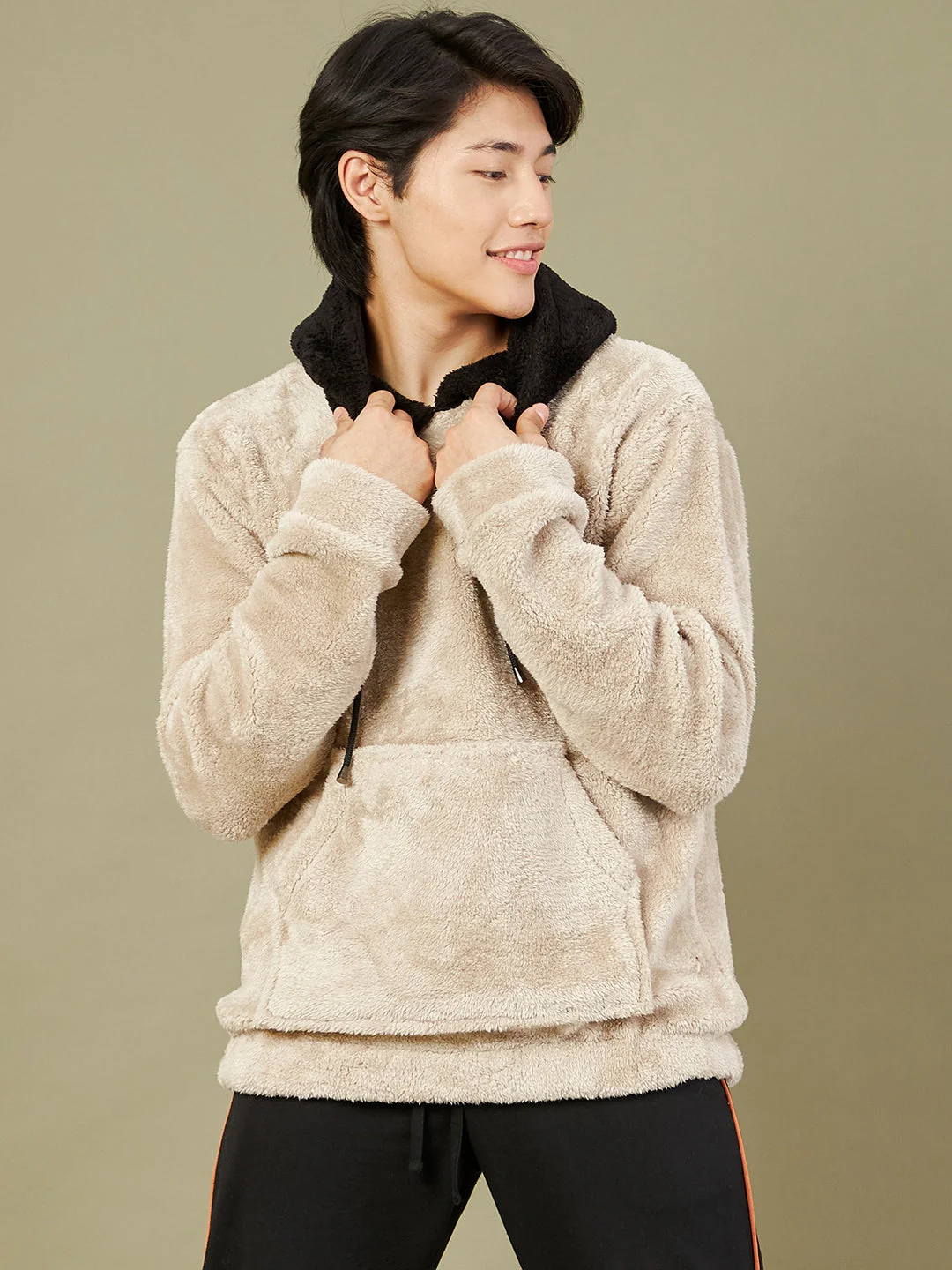 Men Light Grey Fur Colorblock Hoodie - Image 4