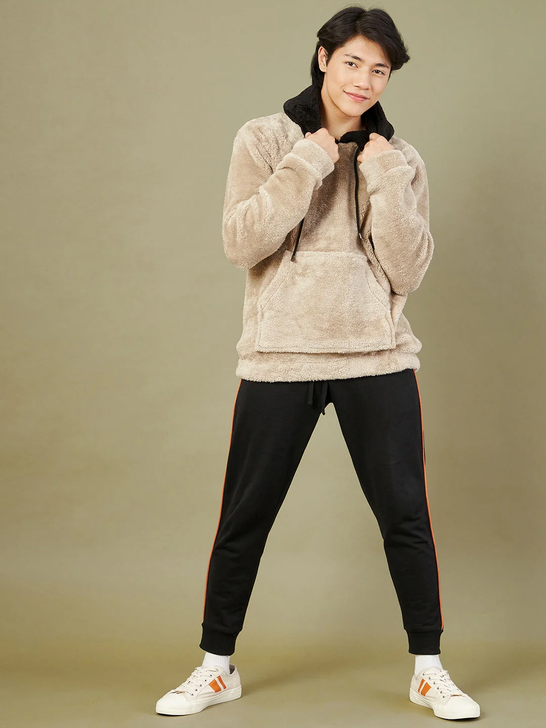 Men Light Grey Fur Colorblock Hoodie - Image 5