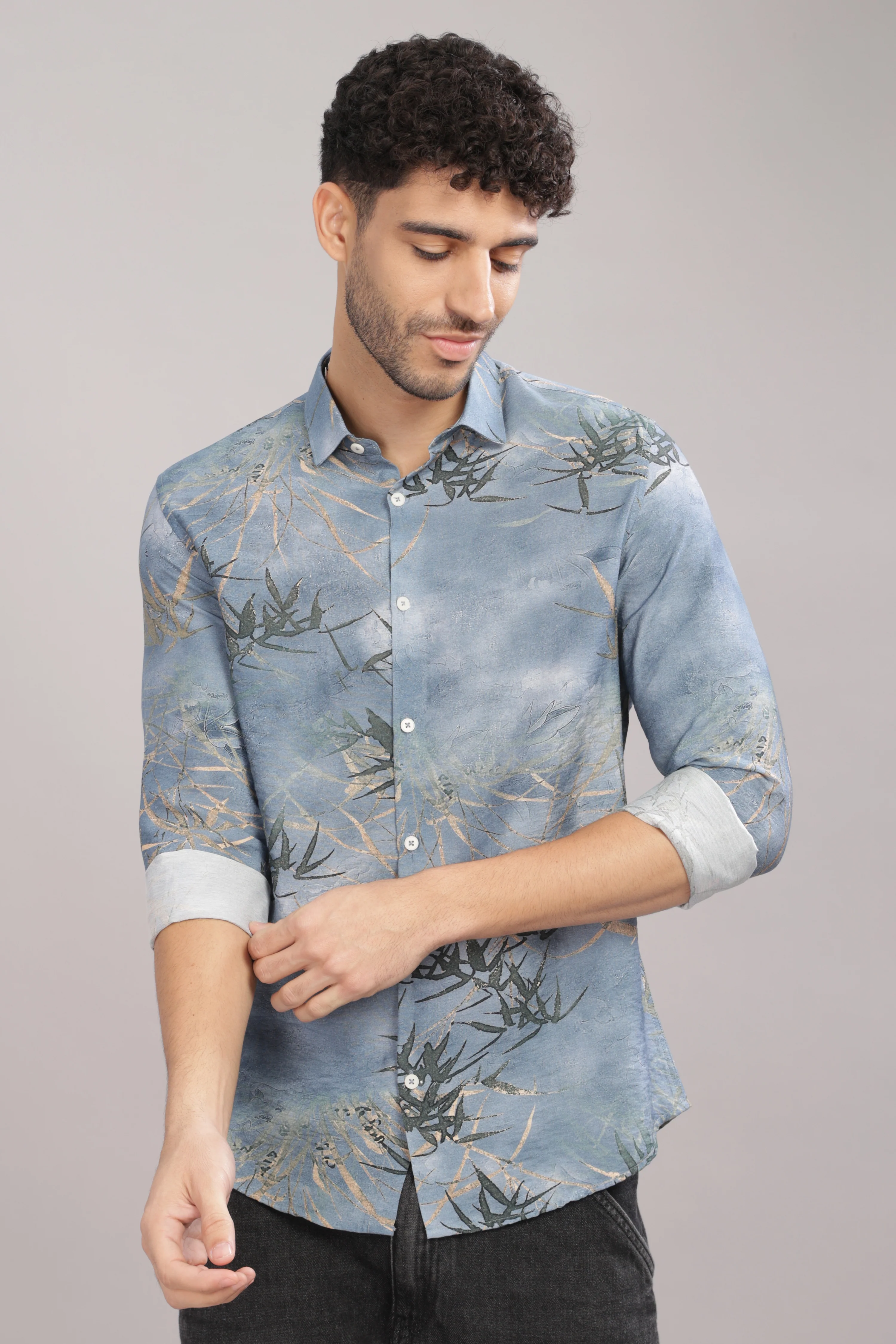 Men Light Grey Slim Fit Shirt - Image 5