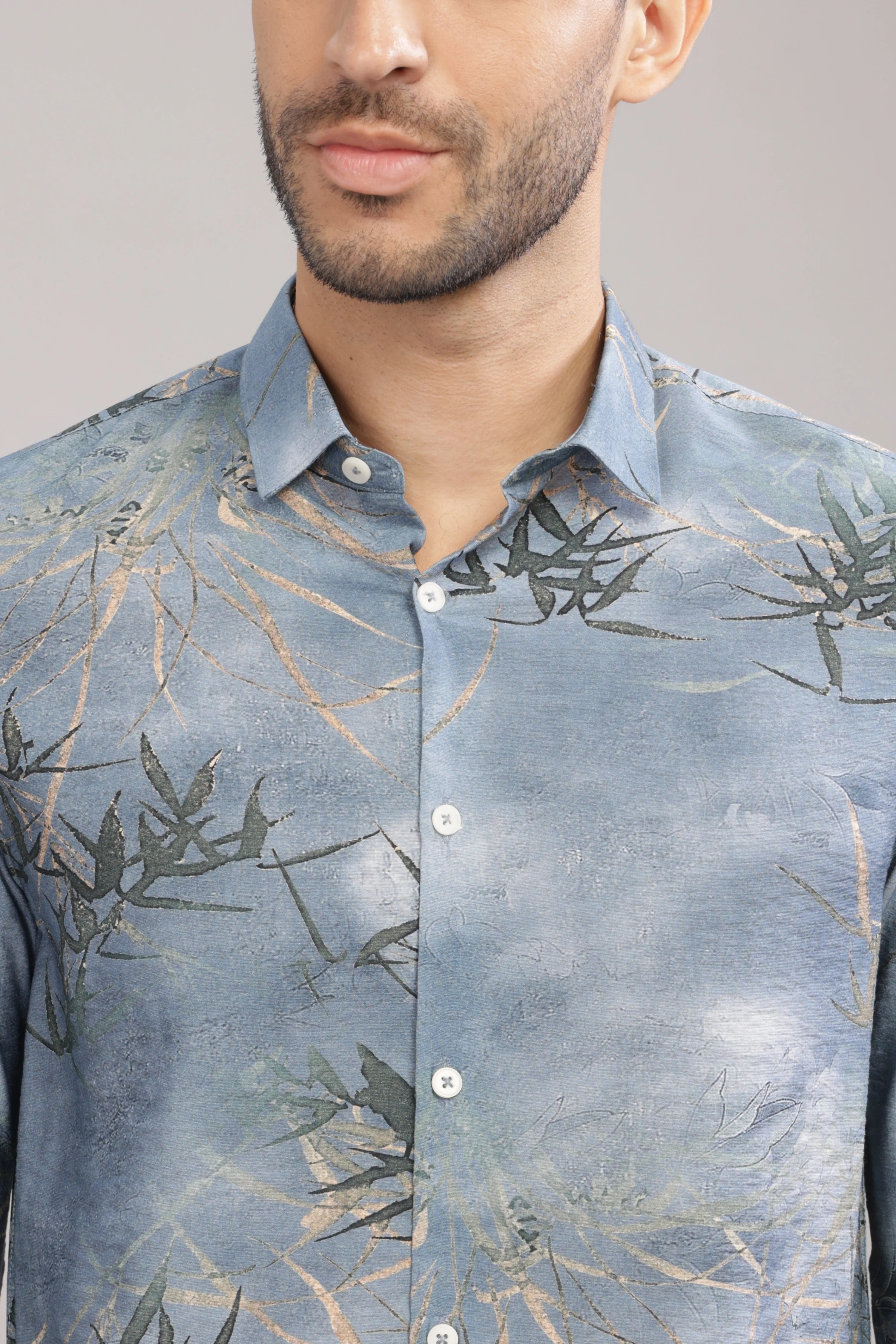 Men Light Grey Slim Fit Shirt - Image 6
