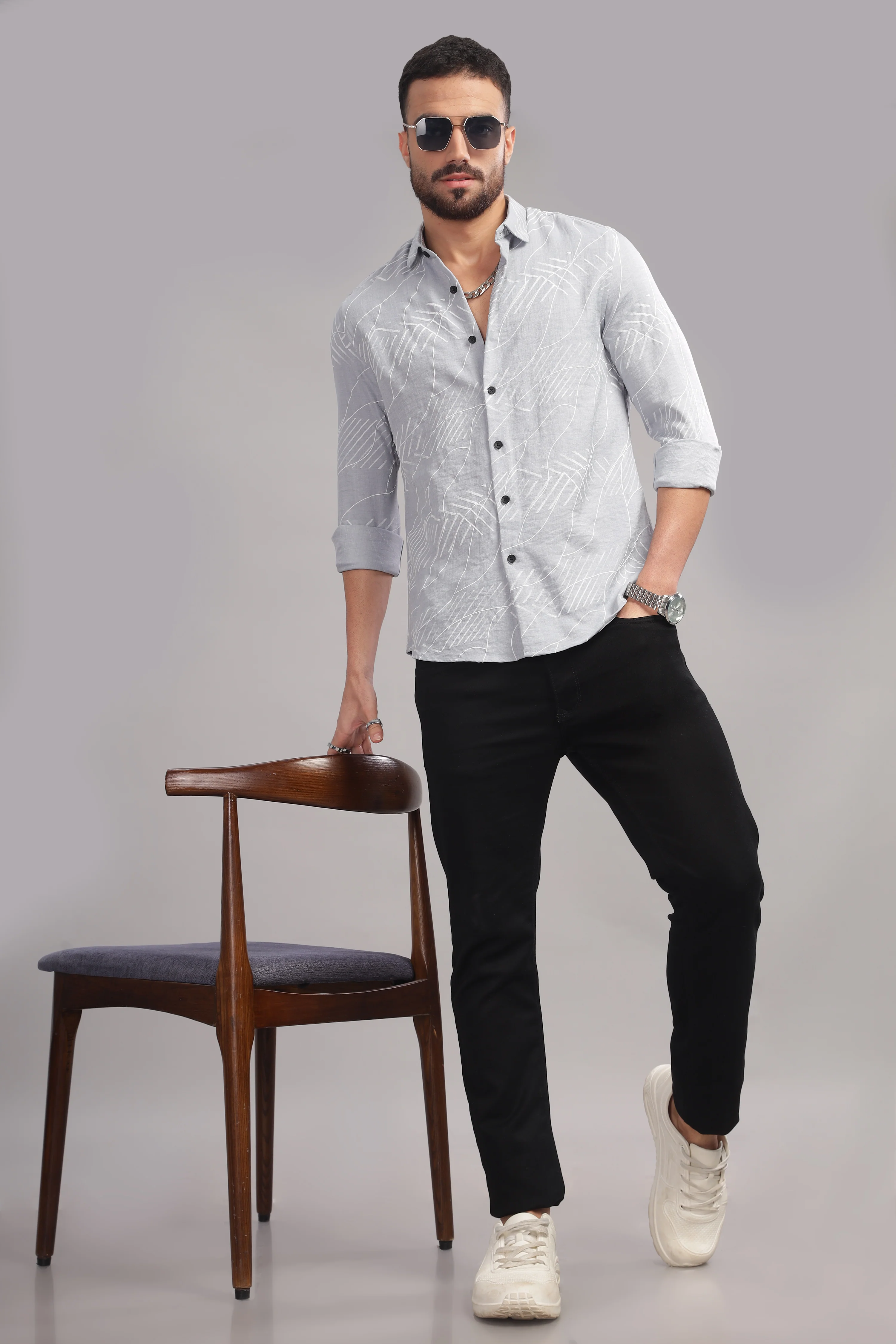 Men Light Grey Slim Fit Shirt - Image 3