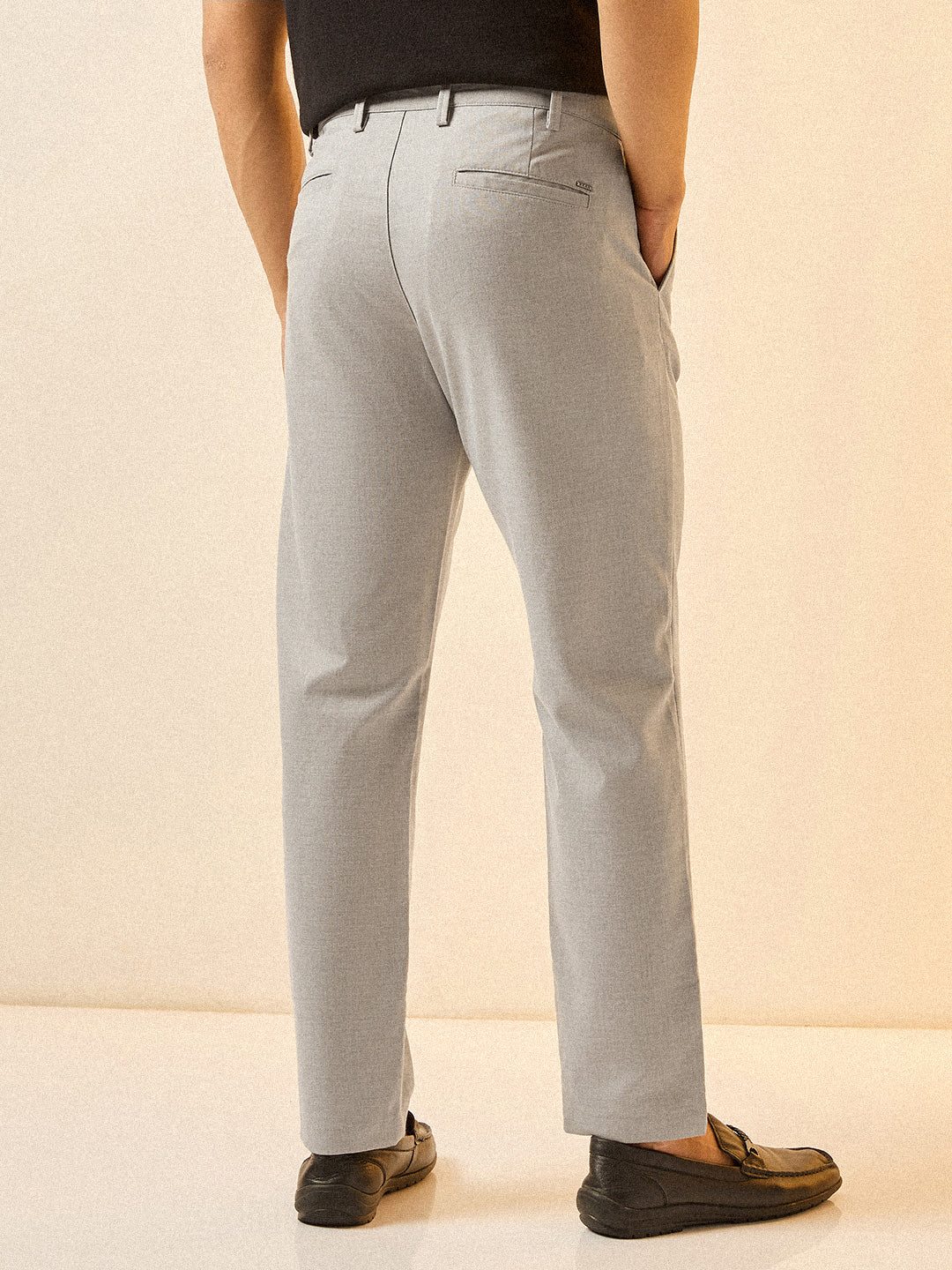 Men Light Grey Solid Regular fit Formal Trouser - Image 2