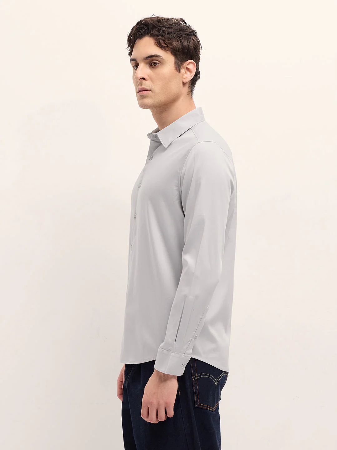 Men Light Grey Solid Slim Fit Casual Shirt - Image 3