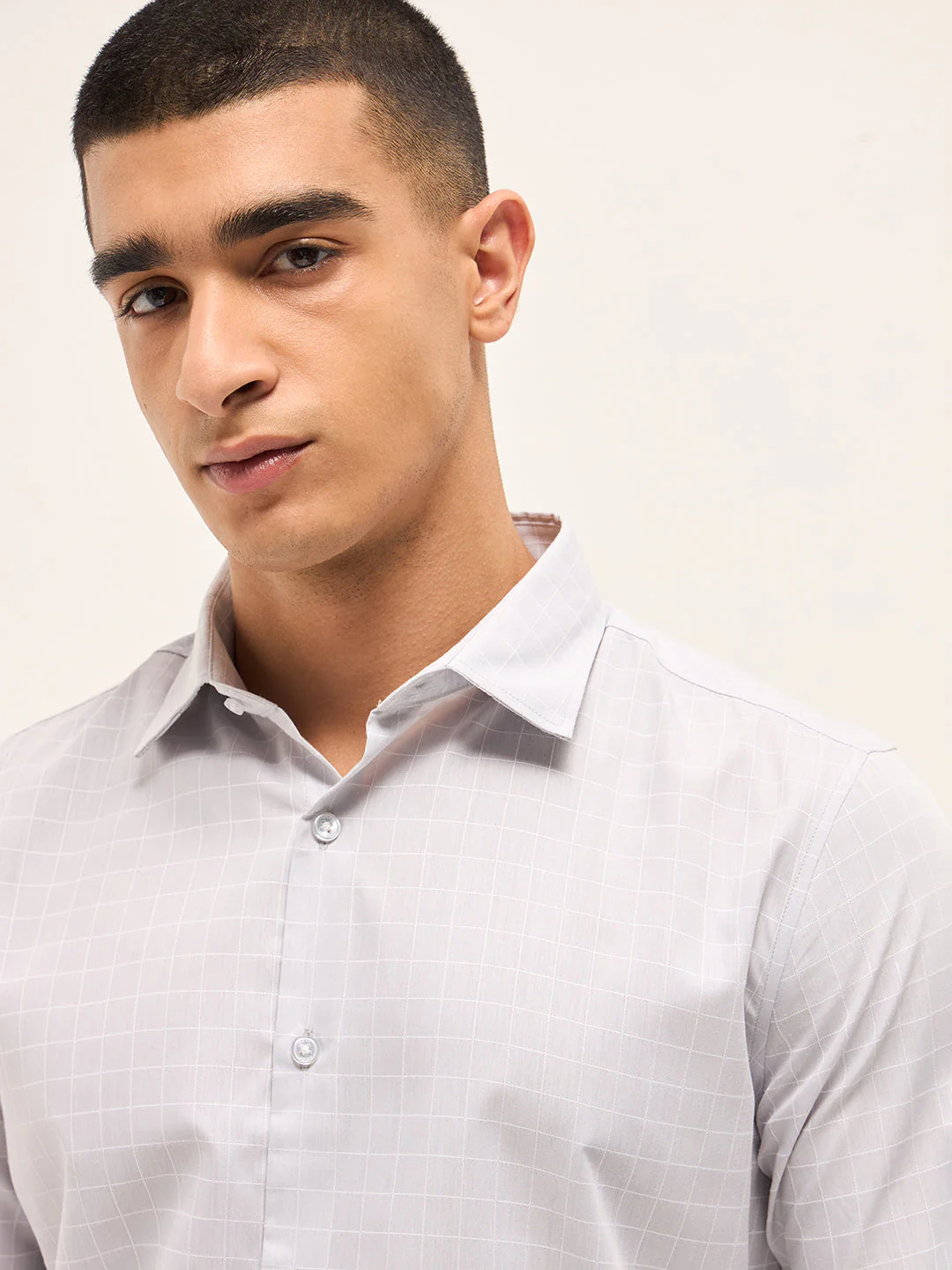Men Light Grey Windowpane Checks Tailored Fit Formal Shirt - Image 5