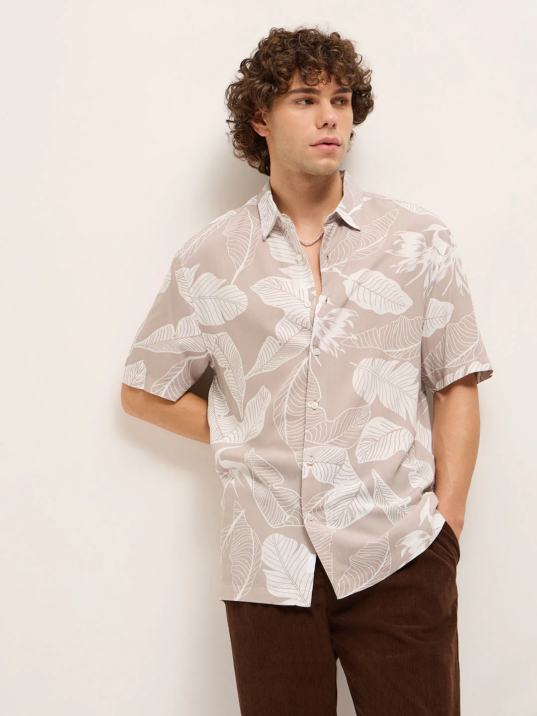 Men Light Pink Floral Print Relax Fit Casual shirt - Image 4
