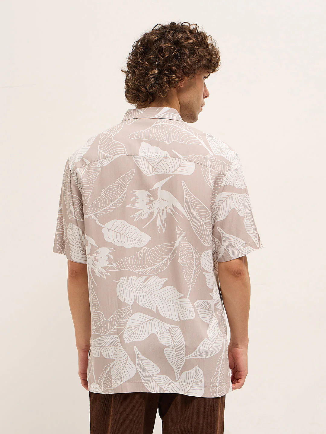 Men Light Pink Floral Print Relax Fit Casual shirt - Image 5