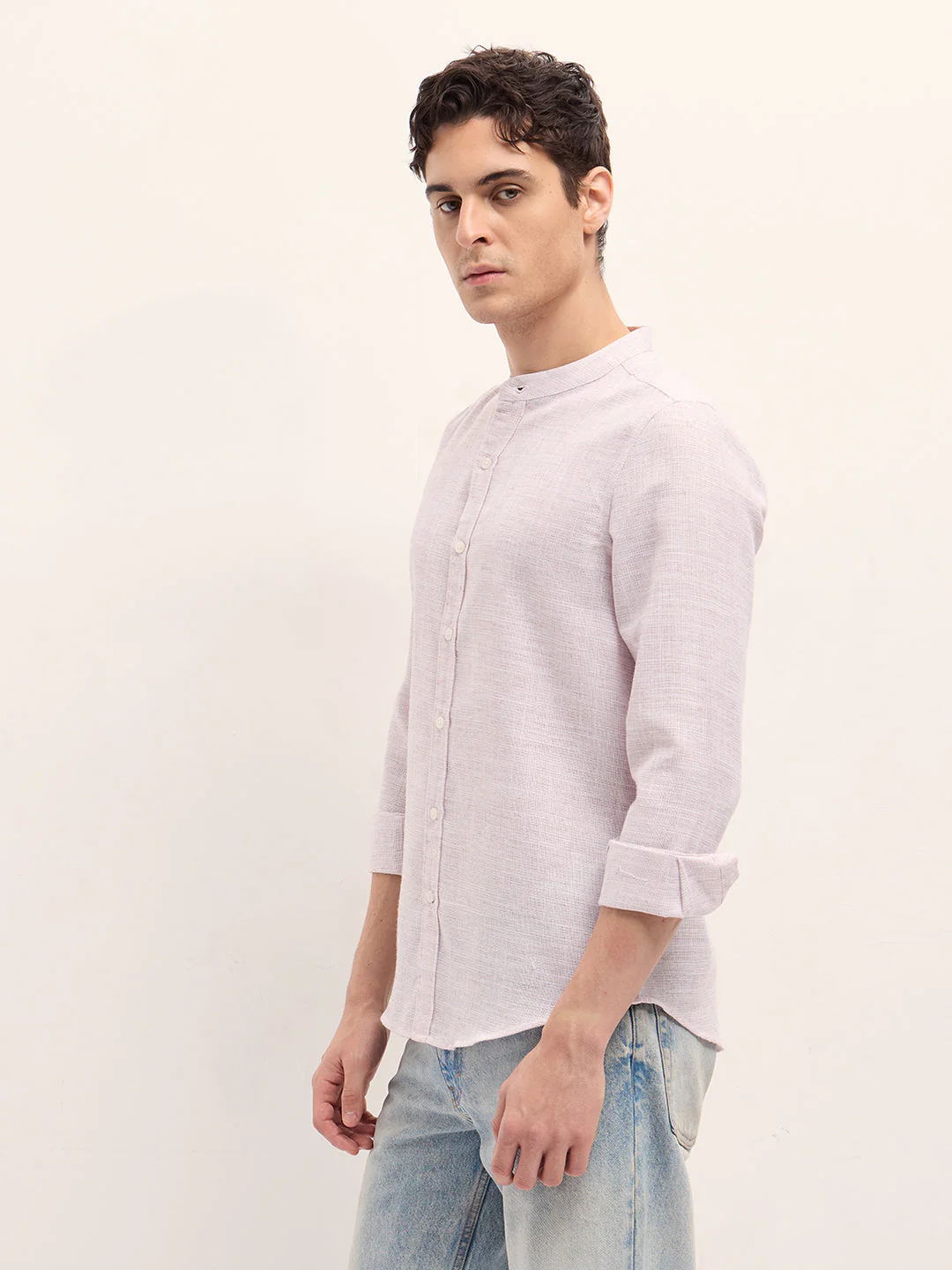 Men Light Pink Solid Slim Fit Casual Shirt - Image 3