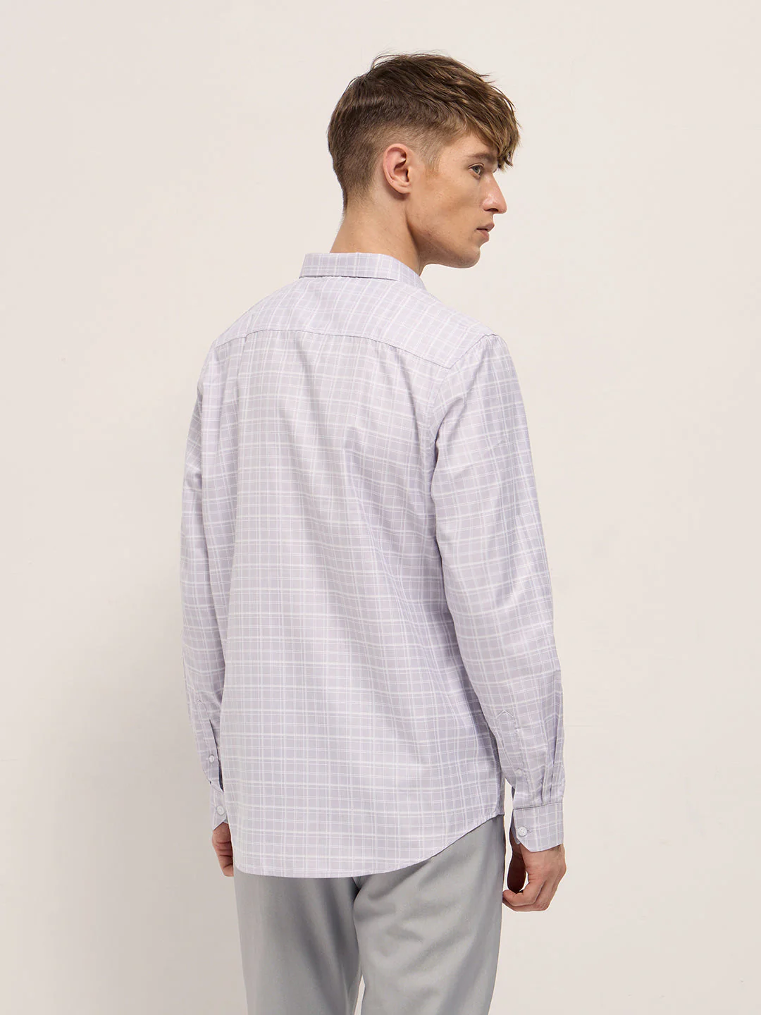 Men Light Purple Checked Tailored Fit Formal Shirt. - Image 2