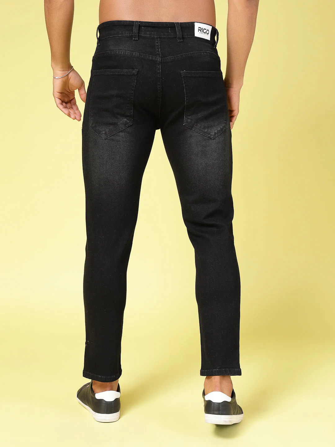 Men Lightly Faded Tapered Jeans - Image 4