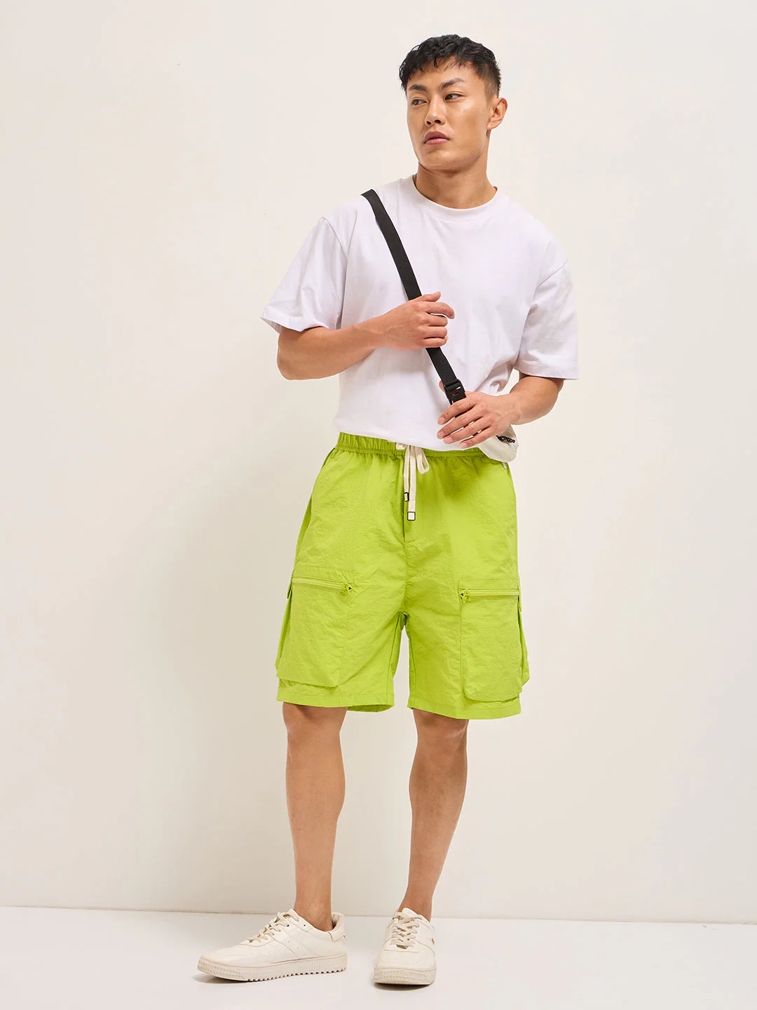 Men Lime Green Polyester Regular Fit Knee-Length Cargo Shorts - Image 4