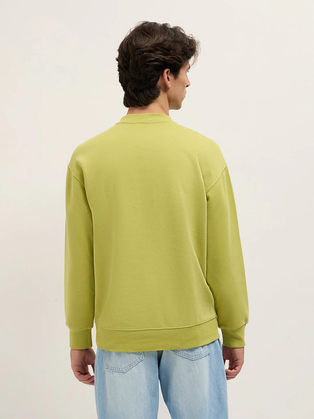 Men Lime Green Solid Relaxed Fit Henley Neck T-Shirt - Image 2