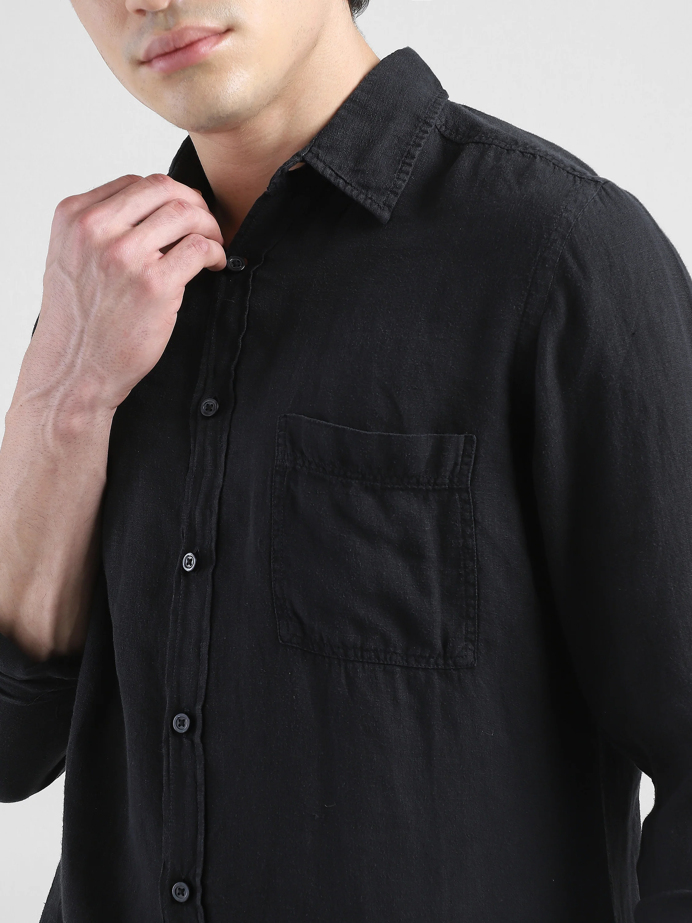 Men 100% Linen Black Regular Fit Shirt - Image 6