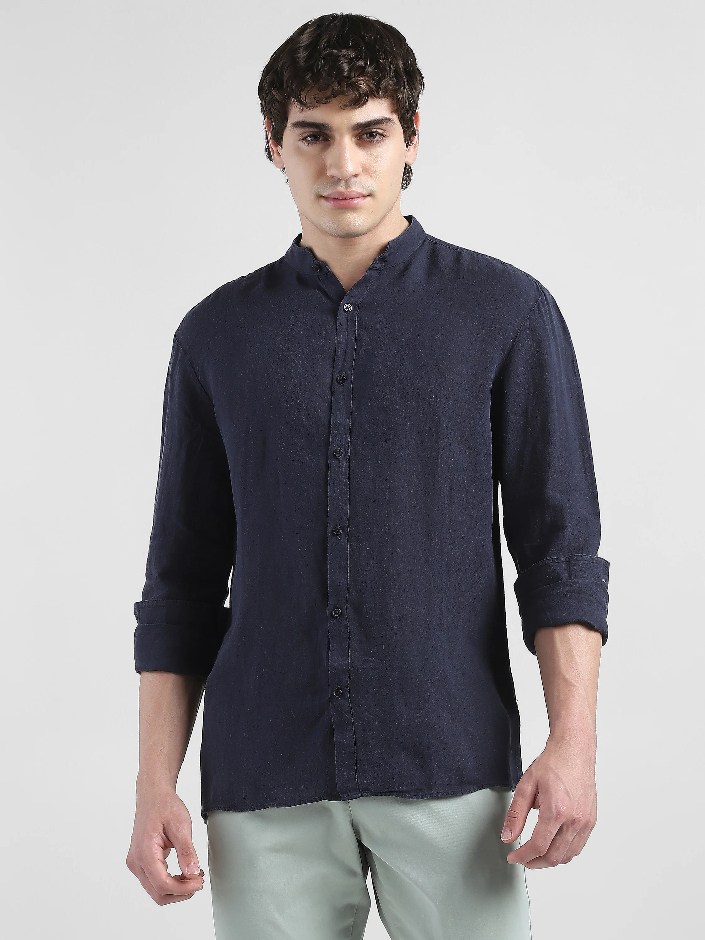 Men 100% Linen Navy Regular Fit  Shirt - Image 2