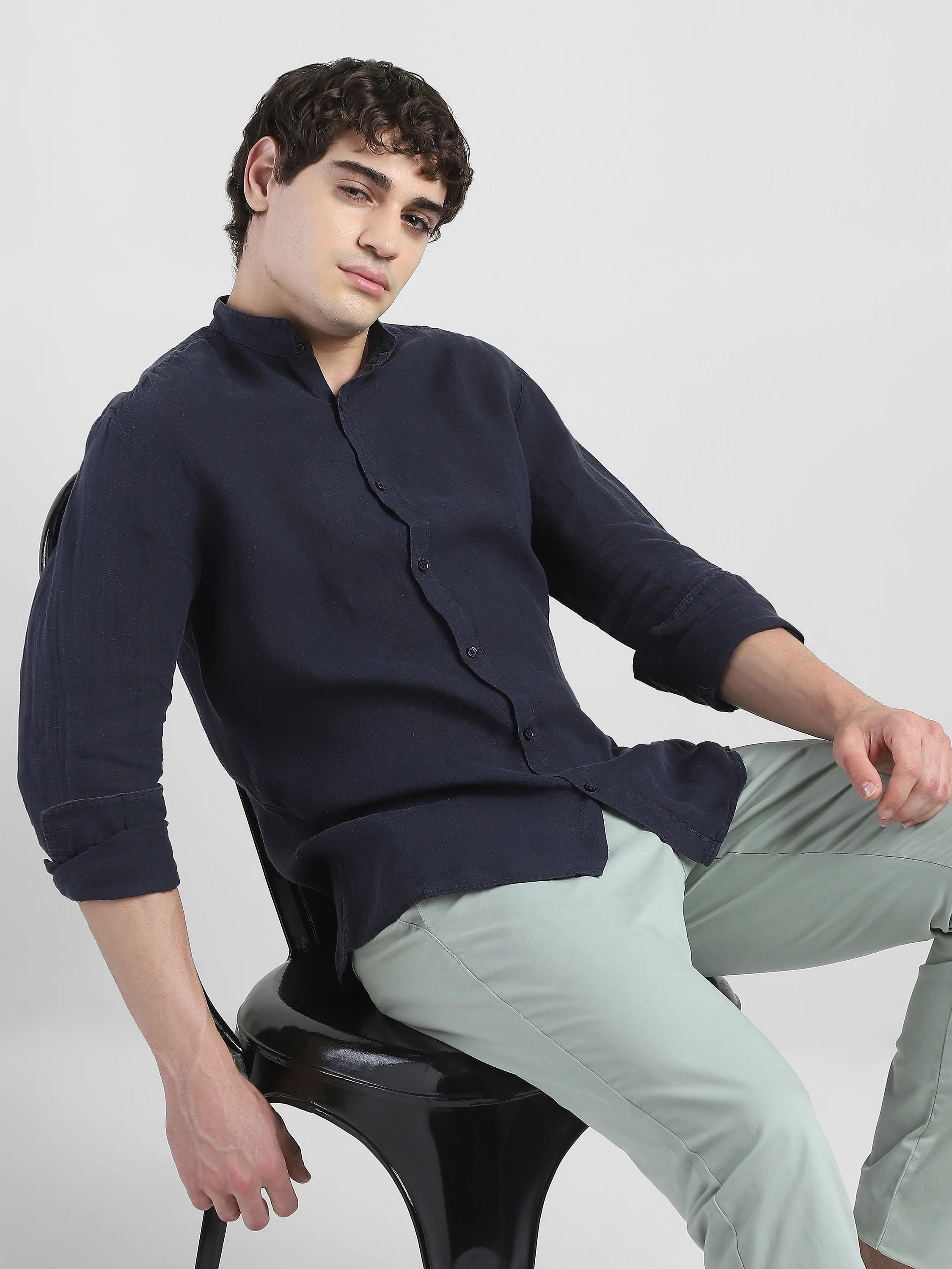 Men 100% Linen Navy Regular Fit  Shirt - Image 7