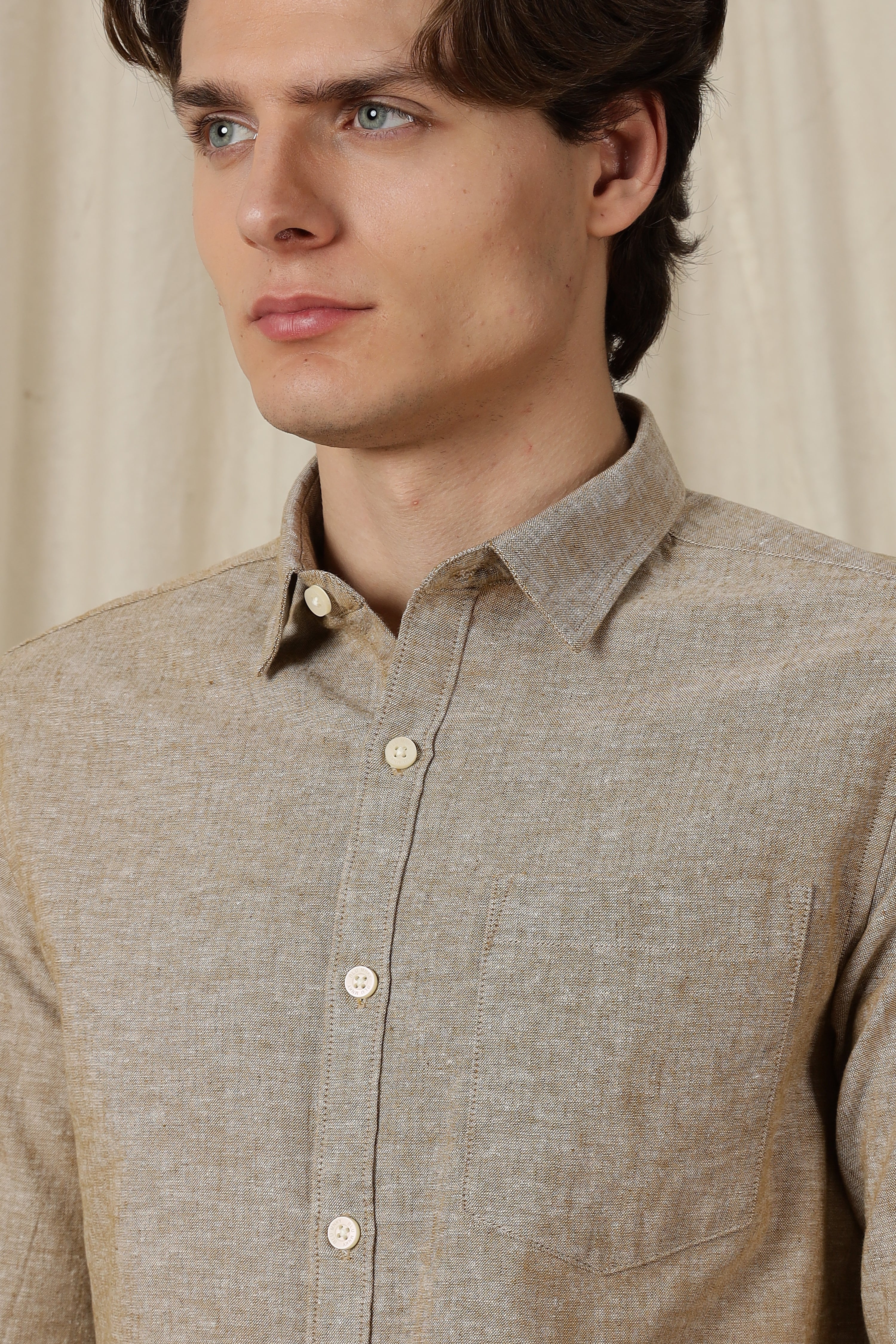 Men Linen Solid Casual Shirt - Image 8